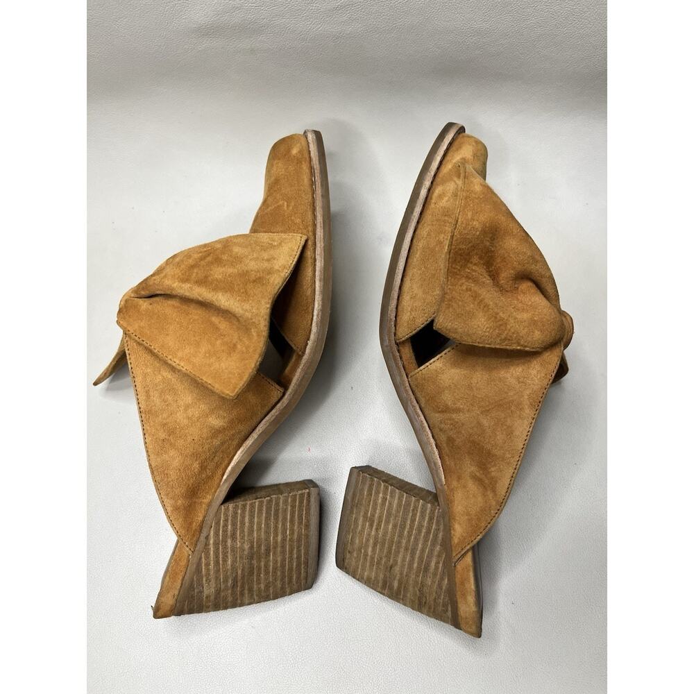 Jeffrey Campbell Cyrus Suede Bow Top Mules Size 9 Mustard Yellow - Picture 7 of 15